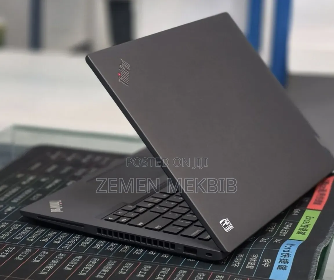 New Laptop Lenovo ThinkPad T14 16GB Intel Core i7 SSD 512GB