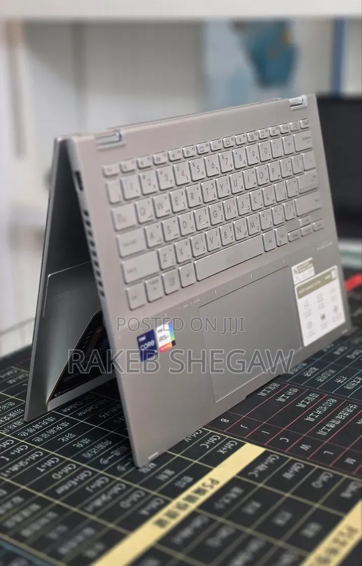 New Laptop Asus Vivobook 14 16GB Intel Core i9 SSD 1T