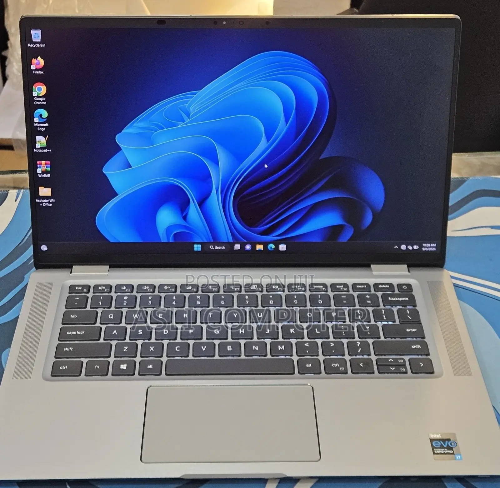 New Laptop Dell Latitude 9520 16GB Intel Core i7 SSD 512GB