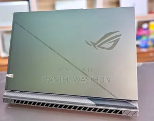 New Laptop Asus ROG Strix G16 G614 16GB Intel Core i9 SSD 1T