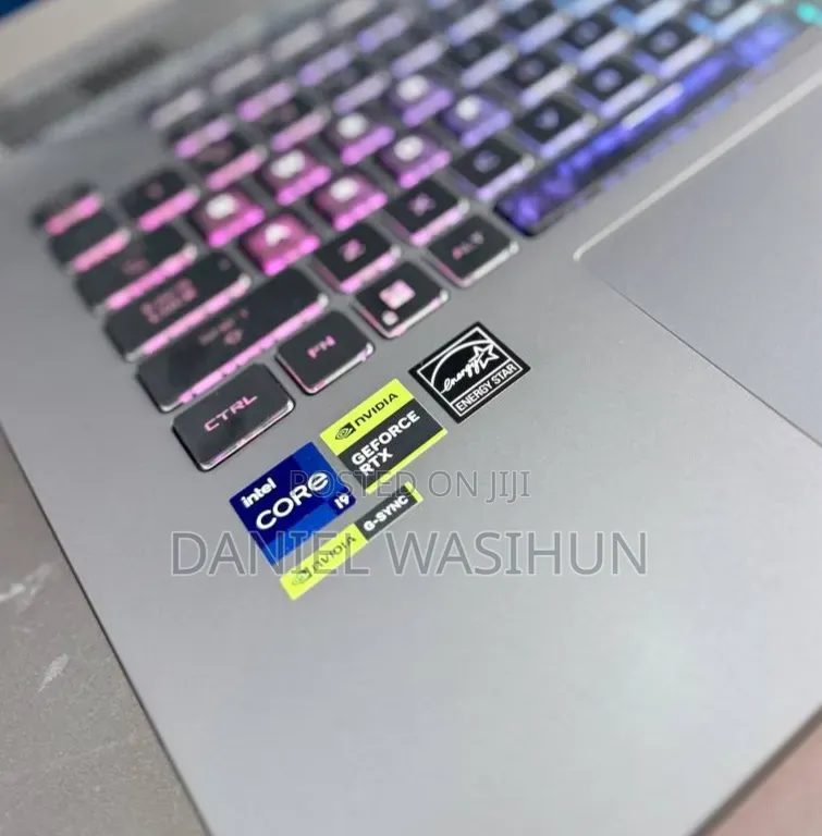 New Laptop Asus ROG Strix G16 G614 16GB Intel Core i9 SSD 1T