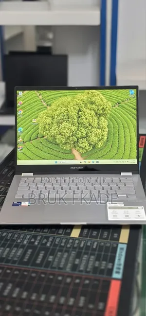 New Laptop Asus VivoBook 15 X505BA 16GB Intel Core i9 SSD 1T