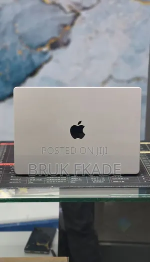 New Laptop Apple MacBook Pro 2021 M1 16GB Apple M1 Pro SSD 1T