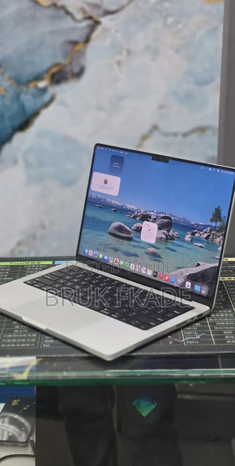 New Laptop Apple MacBook Pro 2021 M1 16GB Apple M1 Pro SSD 1T