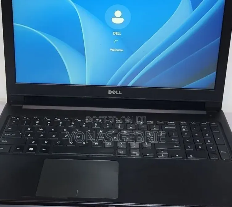 Laptop Dell Vostro 15 3510 8GB Intel Core i5 HDD 1T