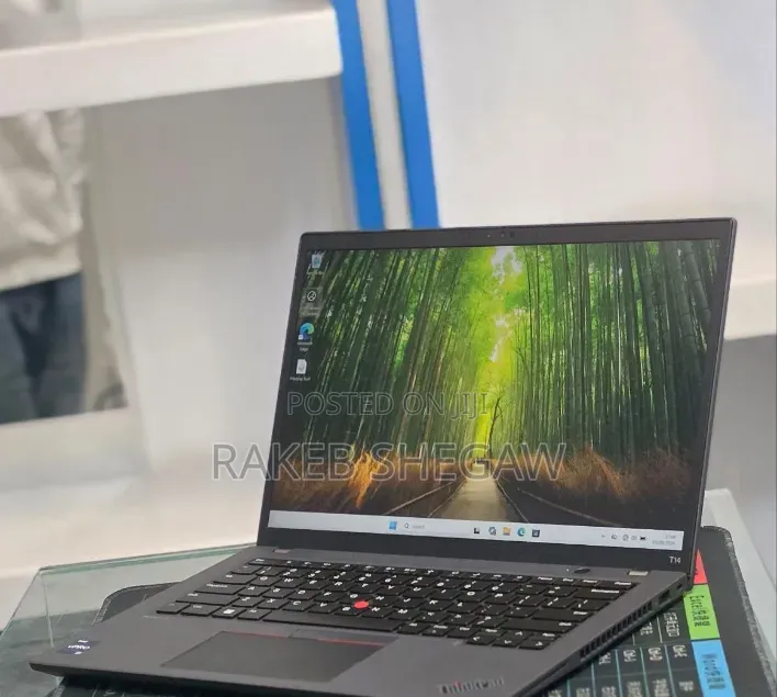 New Laptop Lenovo ThinkPad T14 16GB Intel Core i7 SSD 512GB
