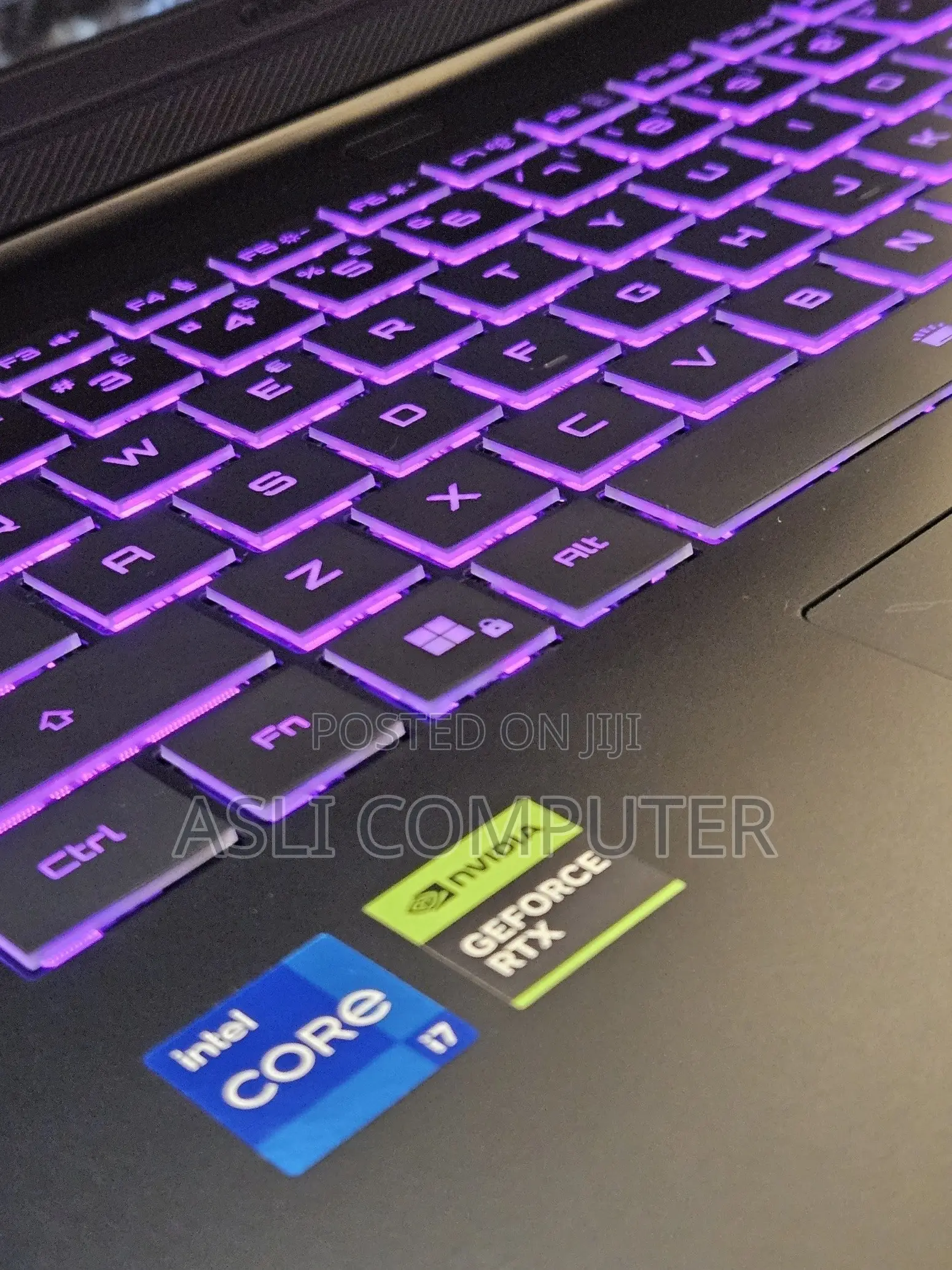 New Laptop Gigabyte GAMING A16 16GB Intel Core i7 SSD 1T
