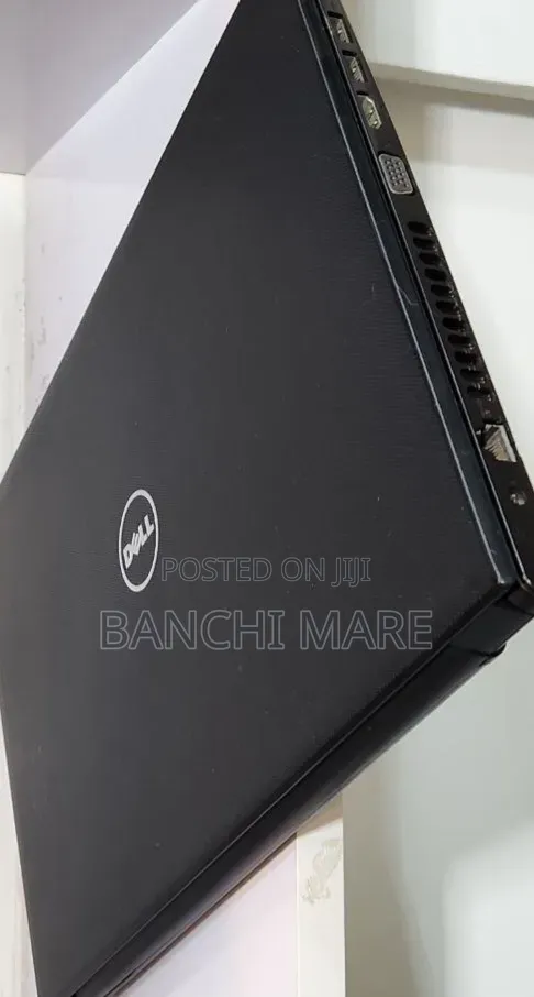 New Laptop Dell Vostro 15 3500 8GB Intel Core i5 HDD 1T