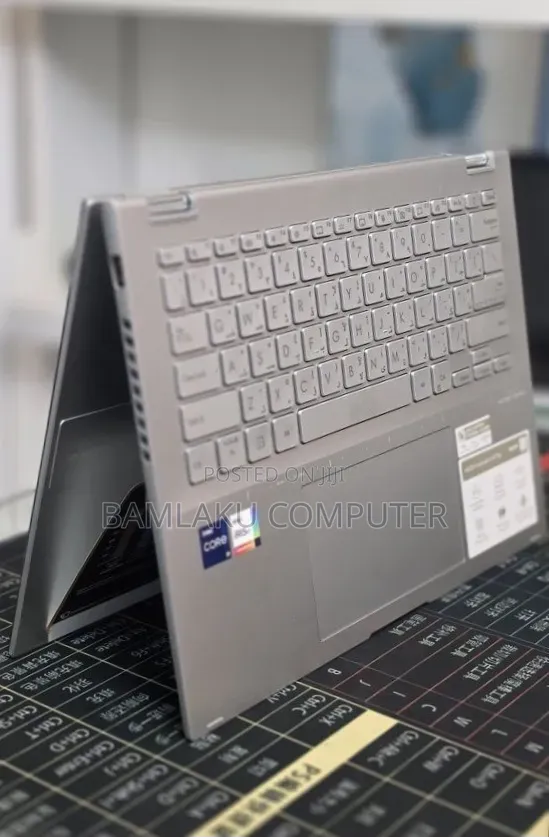 New Laptop Asus Vivobook 14 16GB Intel Core i9 SSD 1T