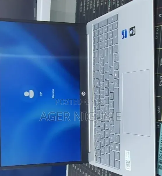 New Laptop HP Stream Notebook 16GB Intel Core i7 SSD 1T