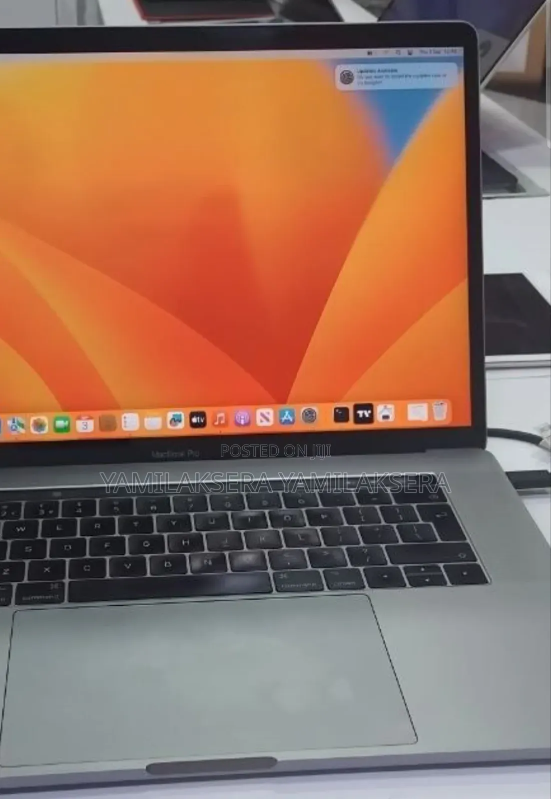 New Laptop Apple MacBook Pro 2017 16GB Intel Core i7 SSD 512GB