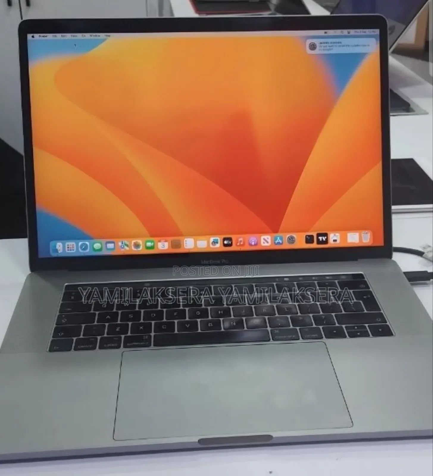 New Laptop Apple MacBook Pro 2017 16GB Intel Core i7 SSD 512GB