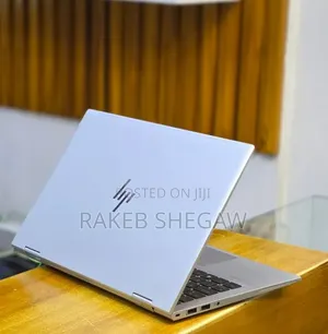 New Laptop HP EliteBook 830 G8 16GB Intel Core i5 SSD 512GB