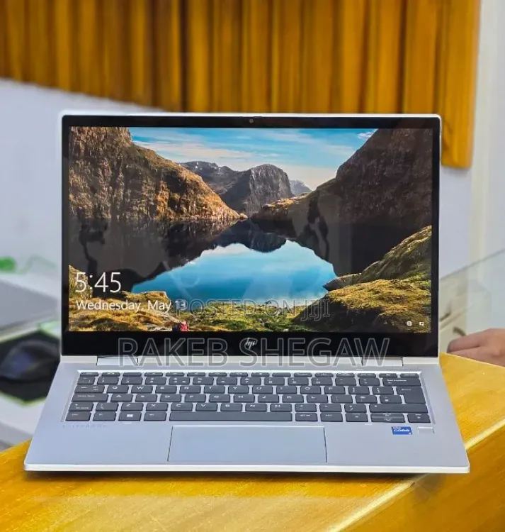 New Laptop HP EliteBook 830 G8 16GB Intel Core i5 SSD 512GB