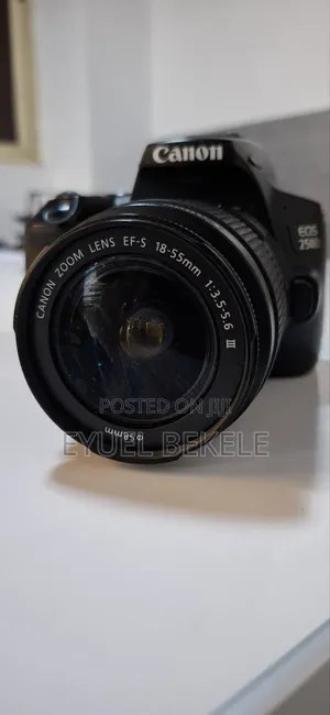 Canon 250D