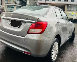 Suzuki Dzire 2022 Silver