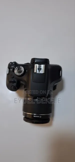 Canon Eos 2000d
