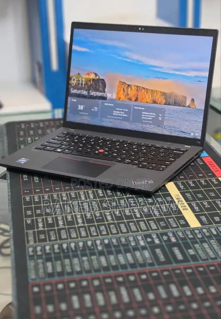 New Laptop Lenovo ThinkPad T14 16GB Intel Core i7 SSD 512GB
