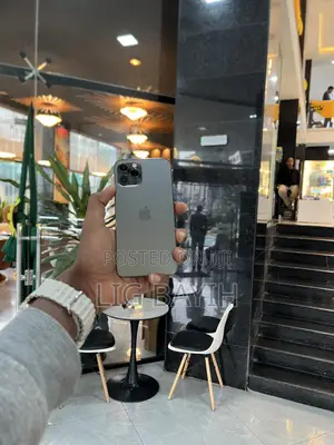 New Apple iPhone 12 Pro 256 GB