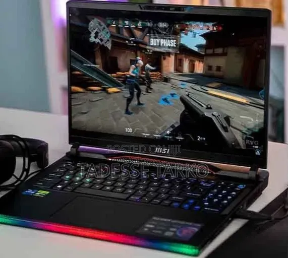 New Laptop MSI Raider GE68HX 13VI-202US 32GB Intel Core i9 SSD 1T