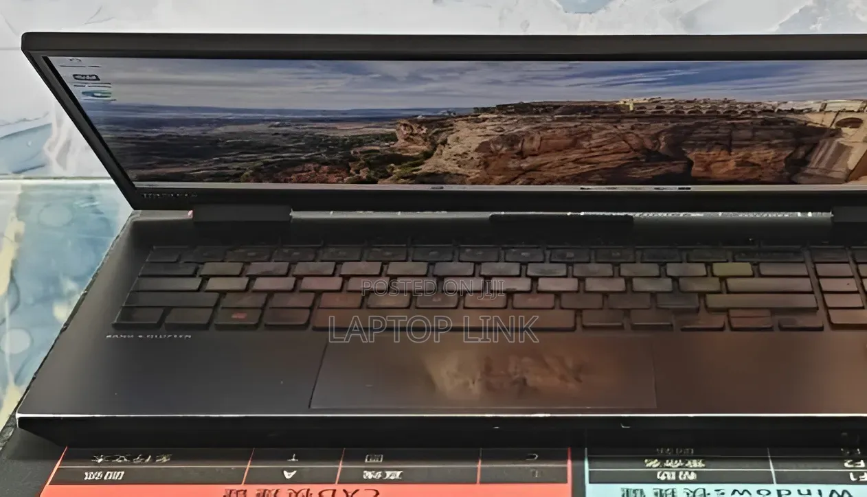 New Laptop HP Omen 15 16GB Intel Core i7 SSD 512GB