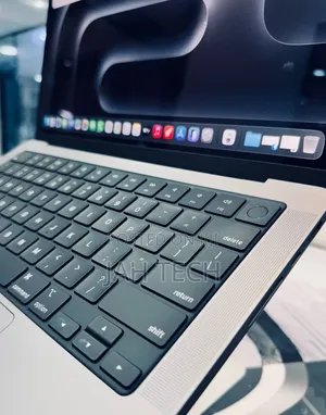 New Laptop Apple MacBook Pro 2021 M1 16GB Apple M1 Pro SSD 512GB