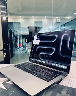 New Laptop Apple MacBook Pro 2021 M1 16GB Apple M1 Pro SSD 512GB