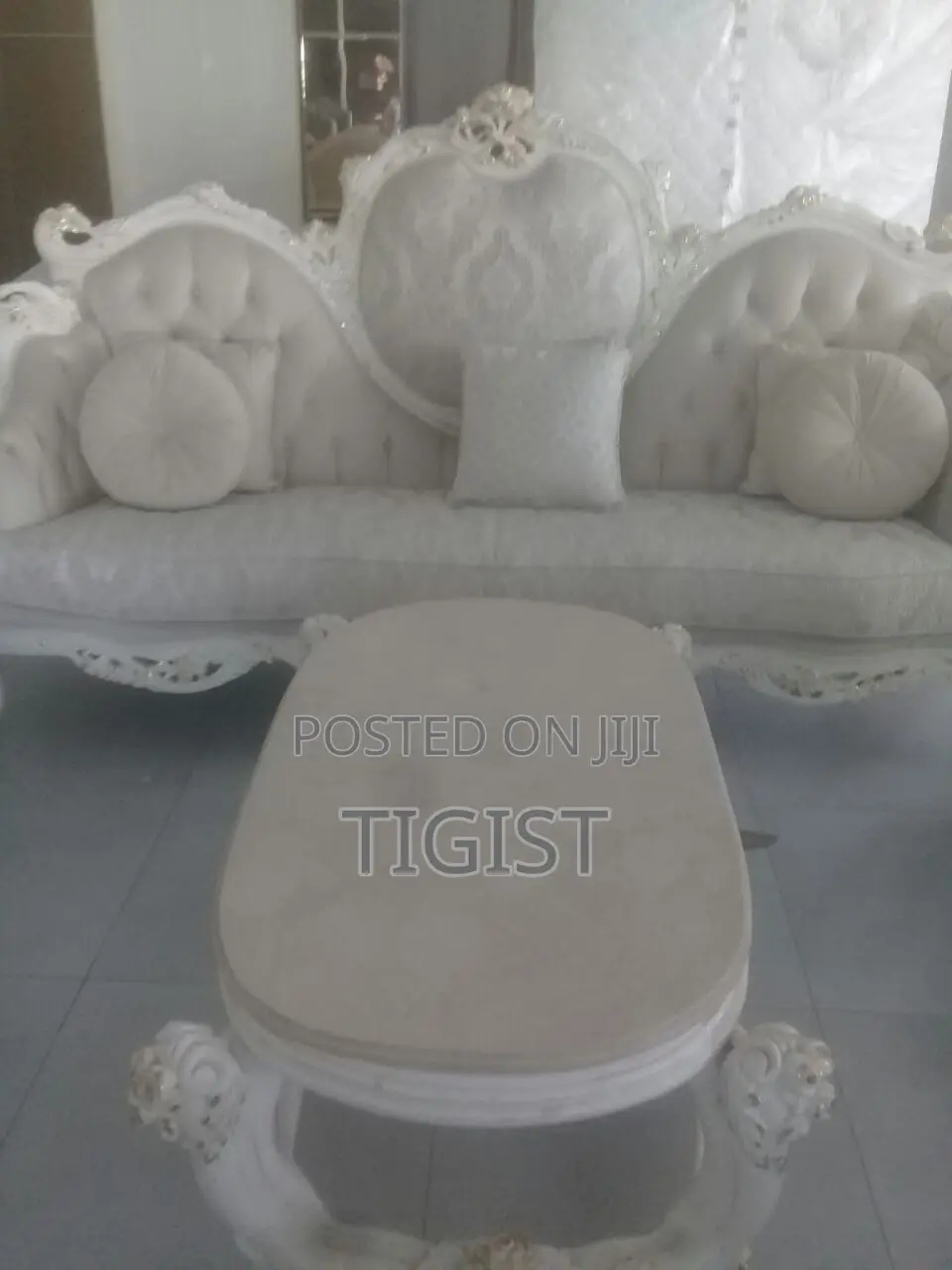 Sofa Ornate French Rococo / Victorian Revival