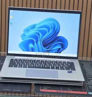 New Laptop HP EliteBook 840 G10 16GB Intel Core i7 SSD 512GB