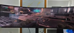  Samsung Odyssey G9 (49′′ Gaming