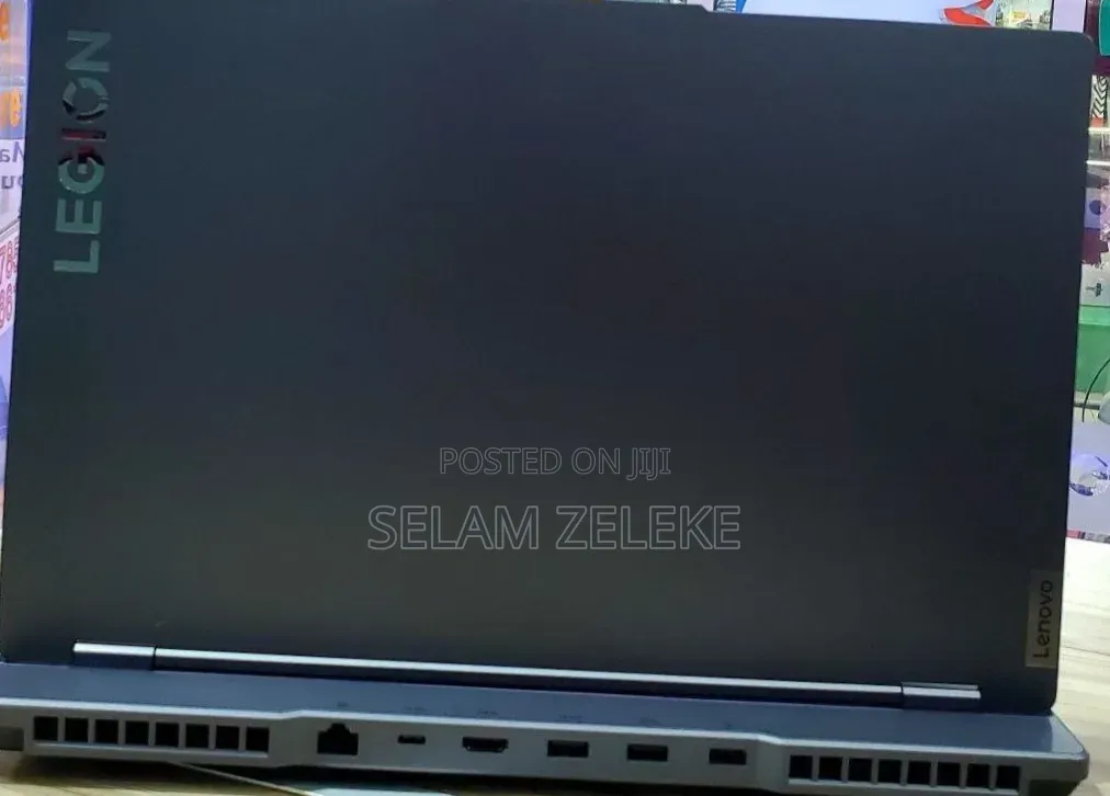 New Laptop Lenovo Legion 5 16GB AMD Ryzen 7 SSD 512GB