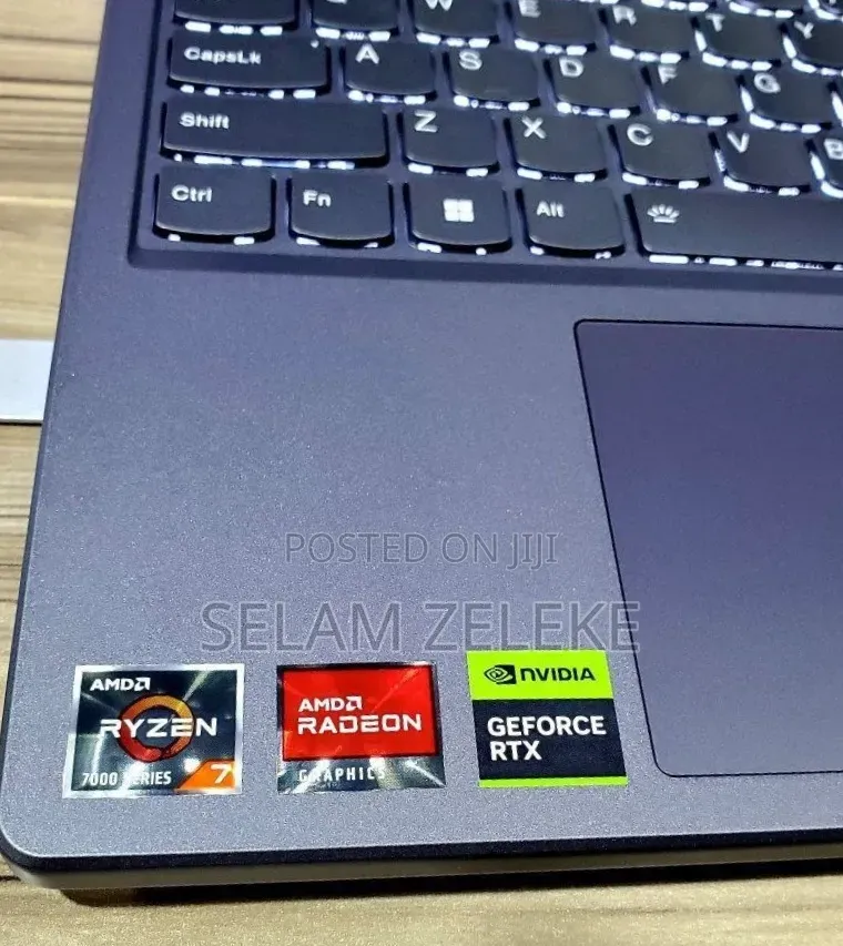 New Laptop Lenovo Legion 5 16GB AMD Ryzen 7 SSD 512GB