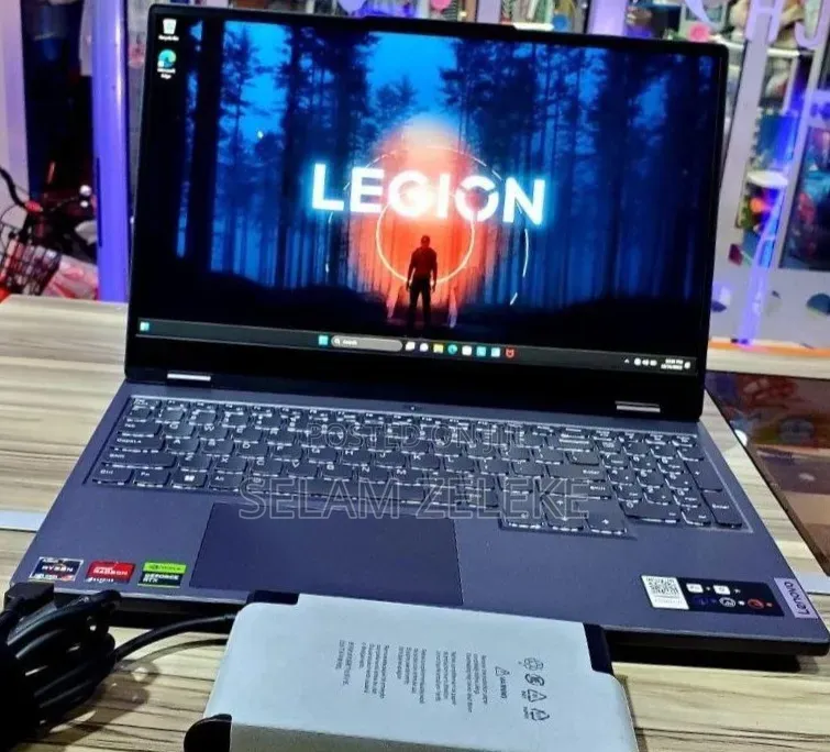 New Laptop Lenovo Legion 5 16GB AMD Ryzen 7 SSD 512GB