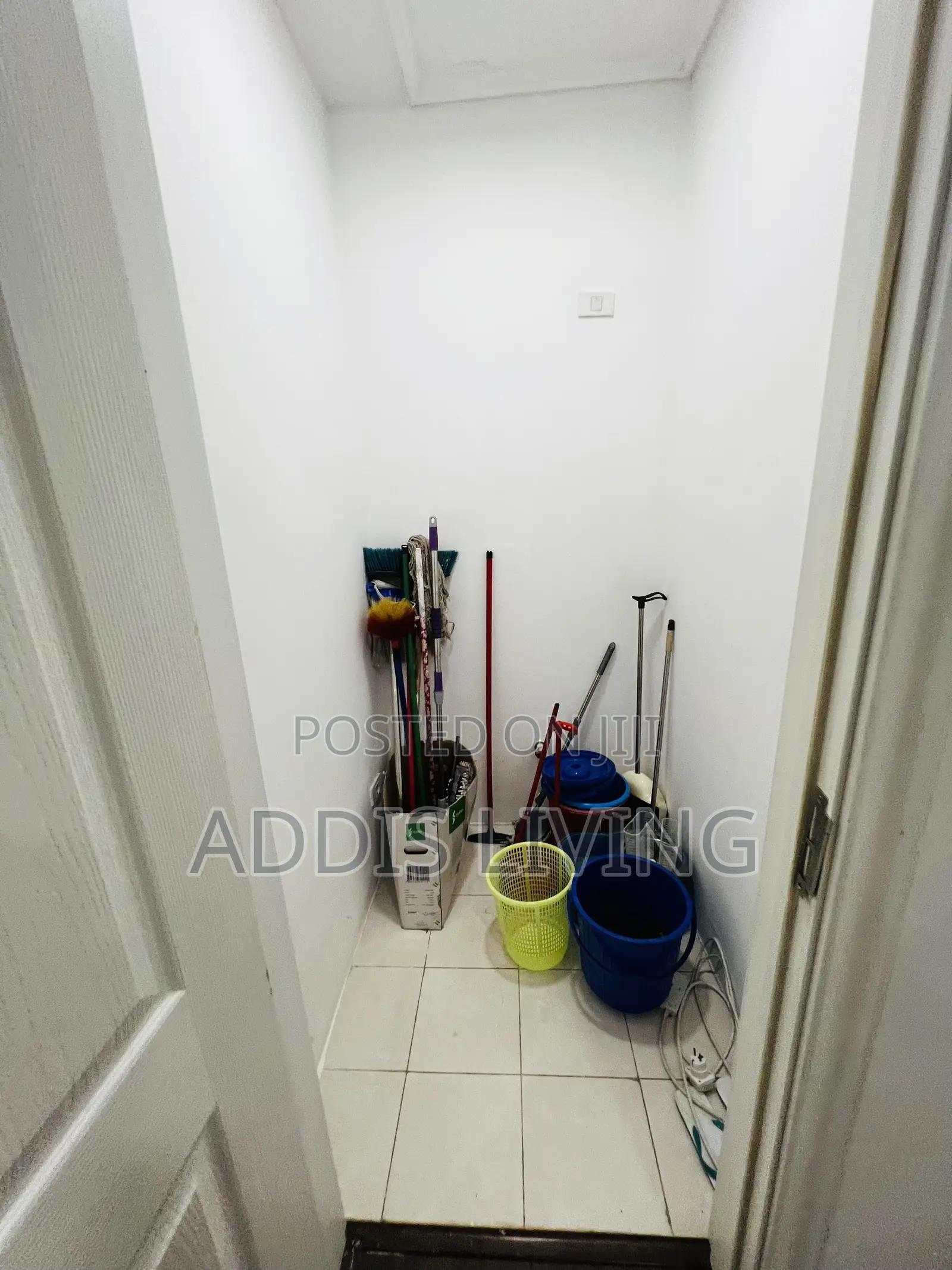 Furnished 3bdrm Apartment in Bole for rent