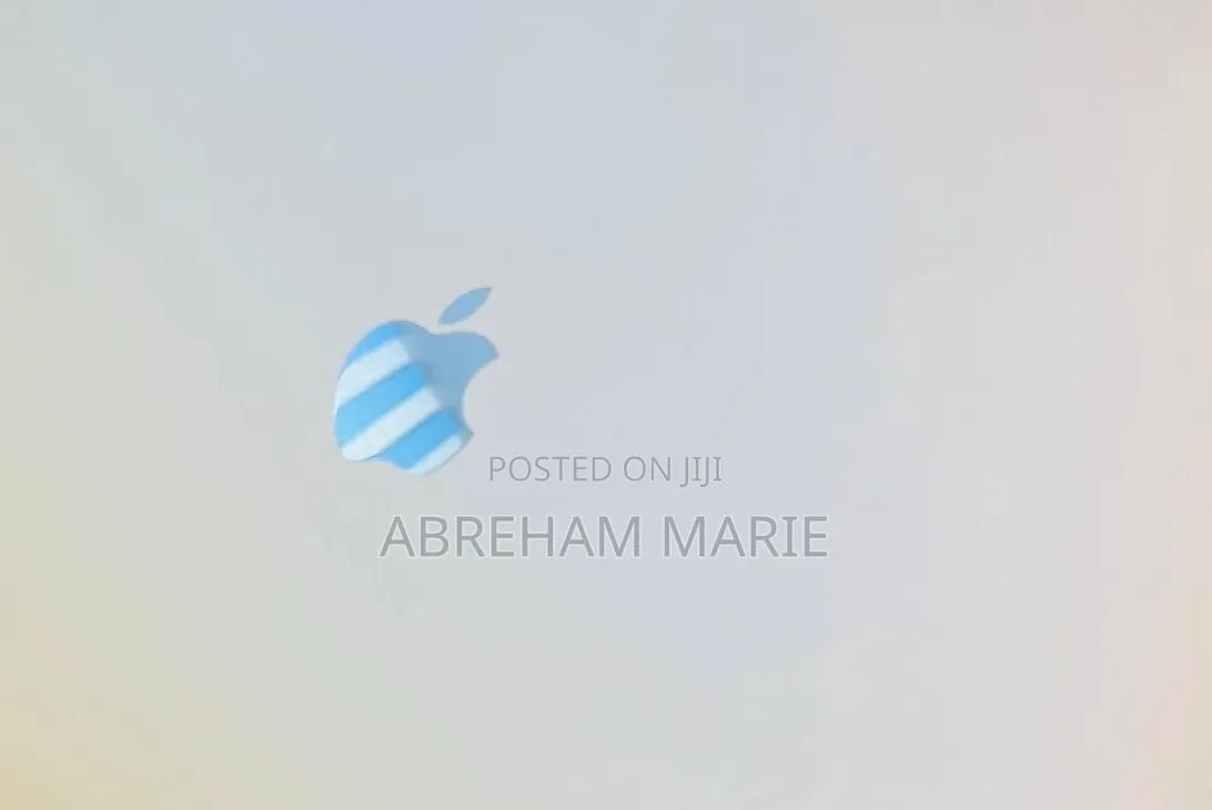 New Laptop Apple MacBook Pro 2021 M1 16GB Apple M1 Pro SSD 256GB