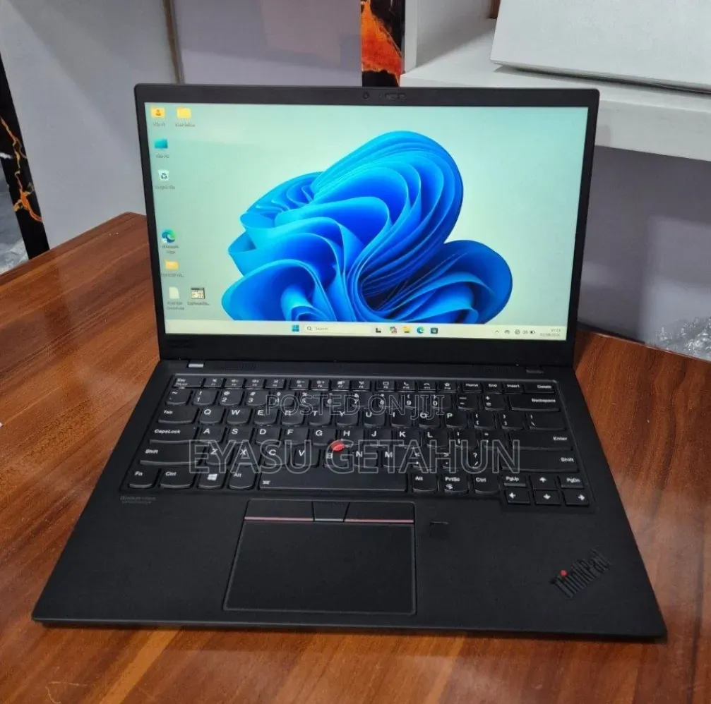 New Laptop Lenovo ThinkPad X1 Carbon 16GB Intel Core i7 SSD 512GB