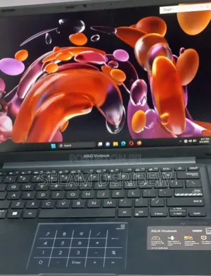New Laptop Asus Vivobook 14 16GB Intel Core i5 SSD 512GB
