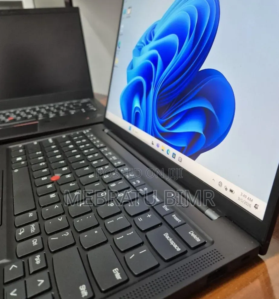 New Laptop Lenovo ThinkPad X1 Carbon 16GB Intel Core i5 SSD 512GB