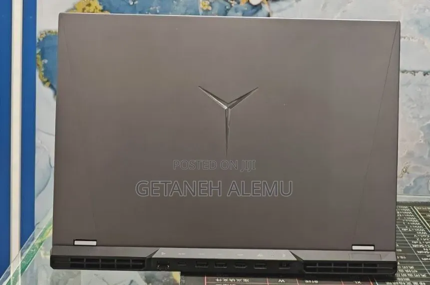 New Laptop Lenovo Legion 5 16GB AMD Ryzen 7 SSD 512GB