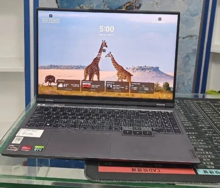New Laptop Lenovo Legion 5 16GB AMD Ryzen 7 SSD 512GB