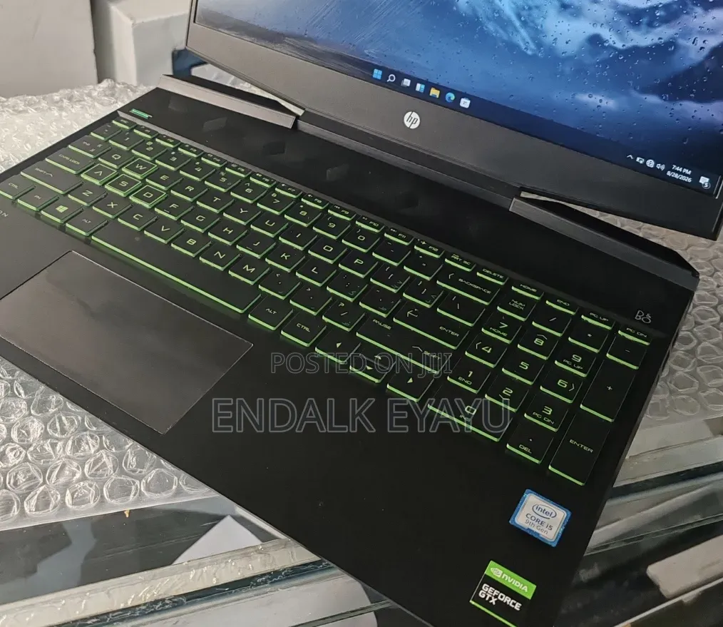New Laptop HP Pavilion Power 15 16GB Intel Core i5 SSD 512GB