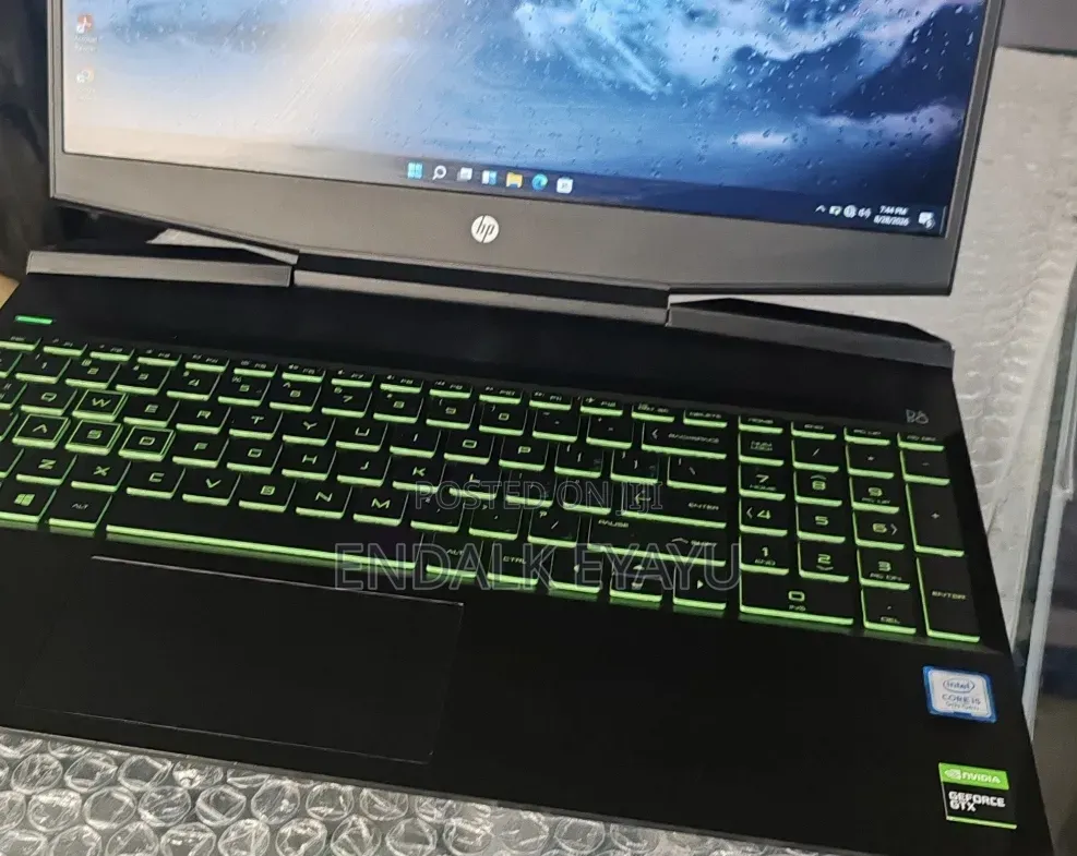 New Laptop HP Pavilion Power 15 16GB Intel Core i5 SSD 512GB