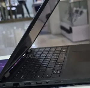 New Laptop Dell Latitude 3420 8GB Intel Core i7 SSD 256GB