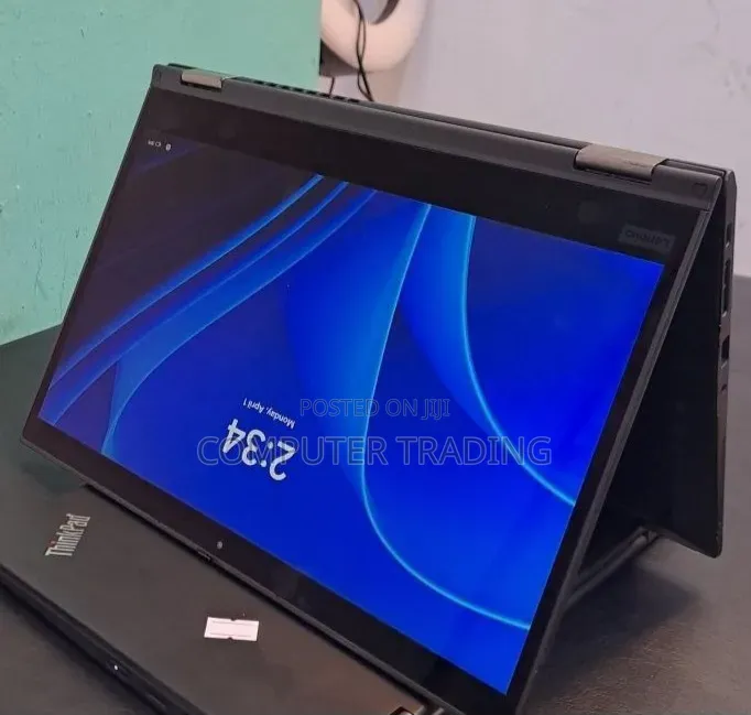 New Laptop Lenovo ThinkPad X390 Yoga 8GB Intel Core i5 SSD 512GB