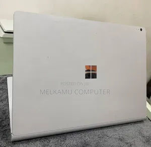 New Laptop Microsoft Surface Book 8GB Intel Core i5 SSD 128GB