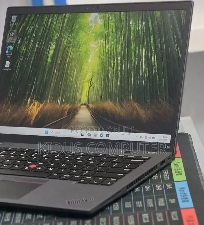 New Laptop Lenovo ThinkPad T14 G4 16GB Intel Core i7 SSD 512GB