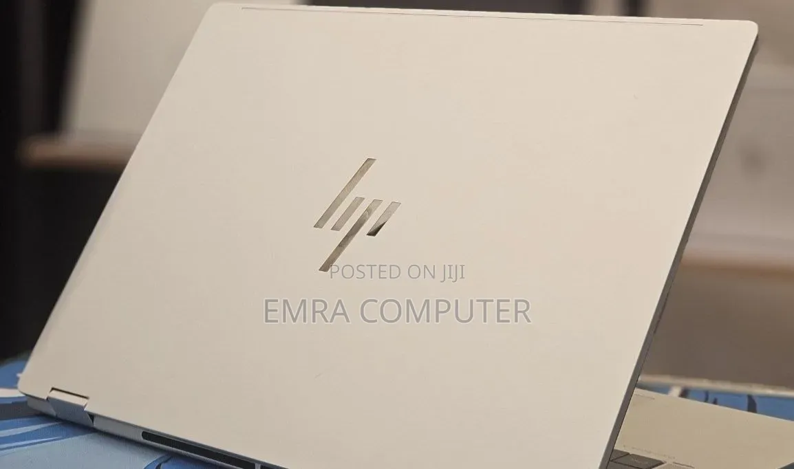 New Laptop HP 16GB Intel Core Ultra 7 SSD 1T