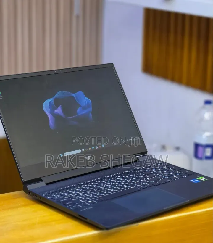 New Laptop HP Victus 15 8GB Intel Core i5 SSD 512GB