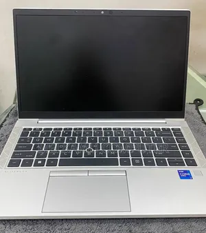 New Laptop HP EliteBook 840 G8 8GB Intel Core i7 SSD 512GB