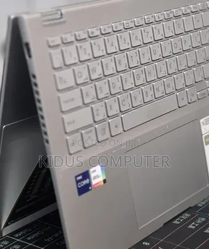 New Laptop Asus VivoBook 15 X505BA 16GB Intel Core i9 SSD 1T